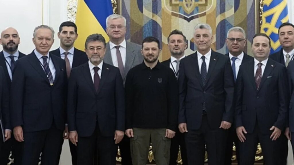 Bakanlar Türkiye-Ukrayna İlişkilerini Güçlendiriyor