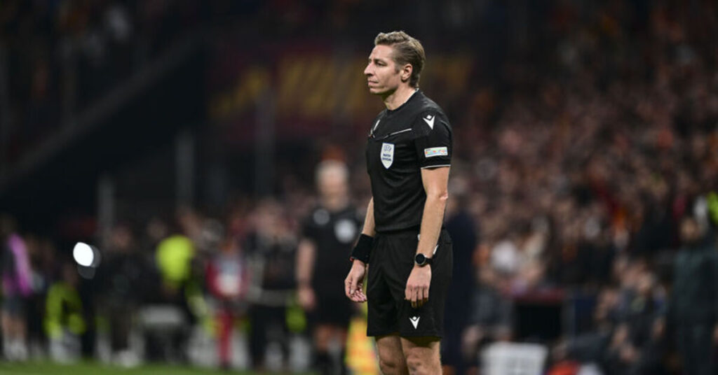 Galatasaray Antalyaspor Maçı Hakemleri Belli Oldu