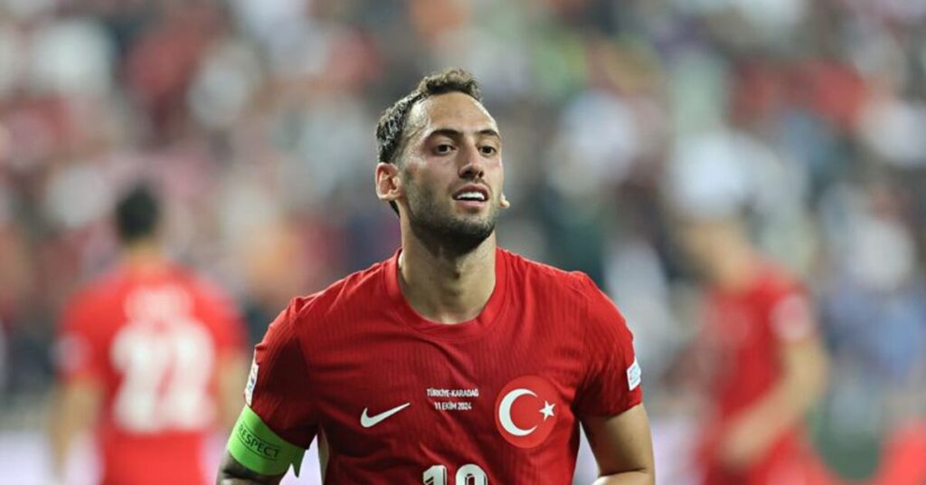 “Türk Futbolcular ve Milli Takım Tercihleri”