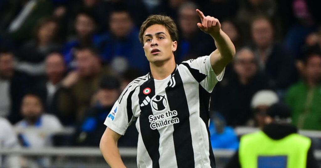 Kenan Yıldız’a Manchester United’dan transfer teklifi!