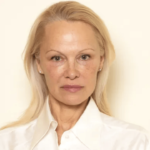 Pamela Anderson, Yeni Film Projesiyle Geri Dönüş Yapıyor