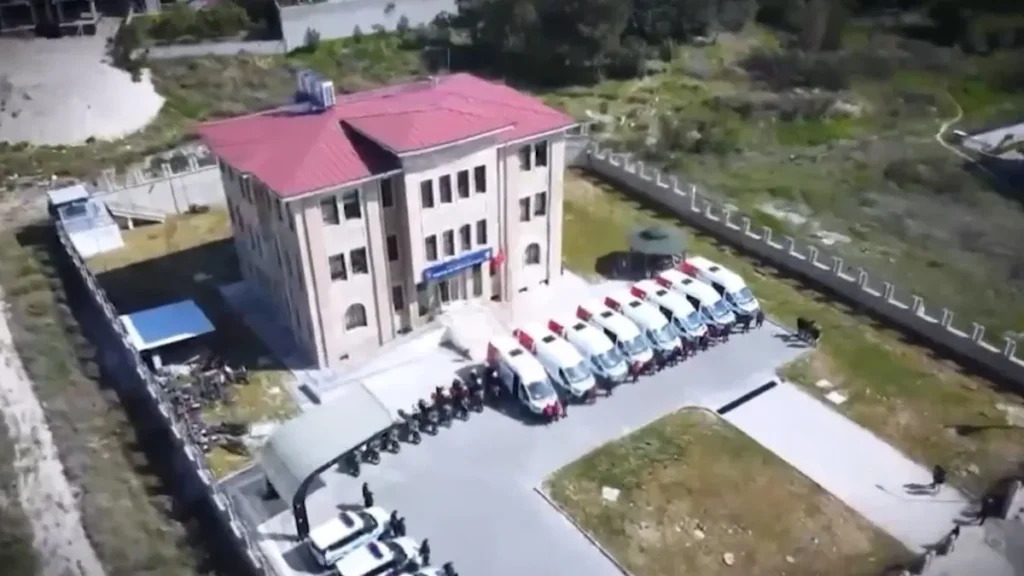 28 İlde Eş Zamanlı Denetim: 87 Göçmen Geri Gönderme Merkezlerine Sevk Edildi