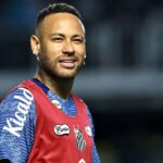 Neymar Sakatlığı Nedeniyle Brezilya Kadrosundan Çıkarıldı