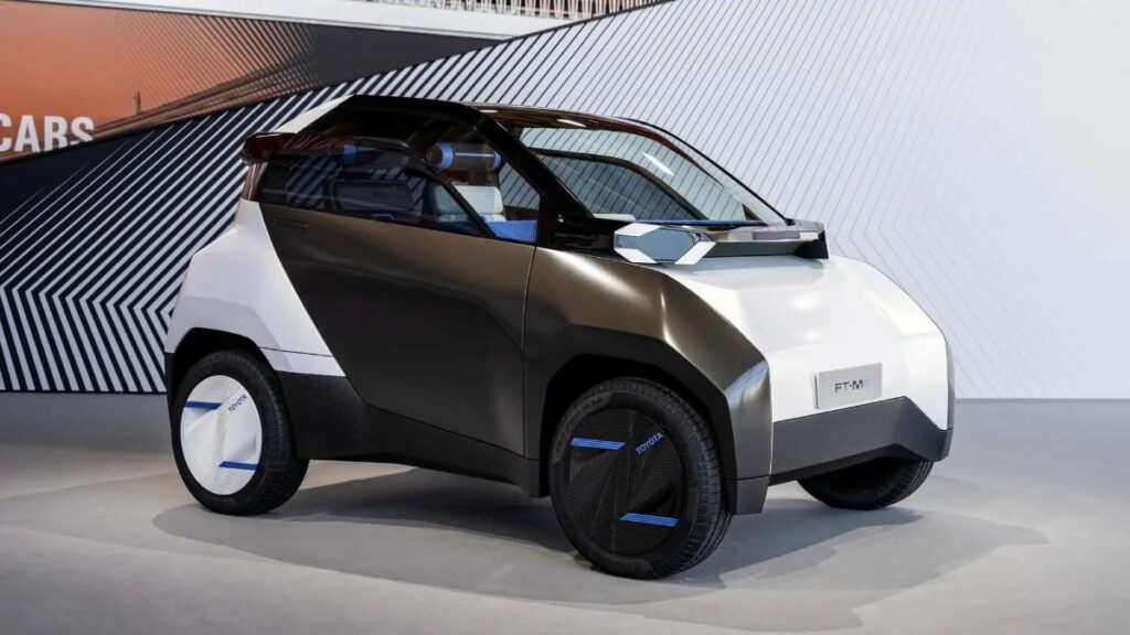 Toyota’dan Güneş Enerjili Minik Elektrikli Araç: FT-Me