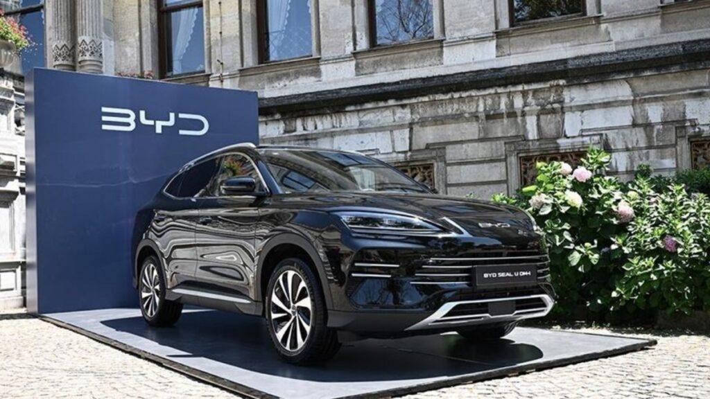 BYD, 1.000 kW’lık Süper Şarj Teknolojisini Tanıtacak