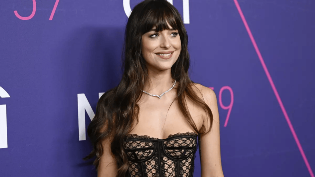 Dakota Johnson’ın Kanlar İçindeki Kareleri