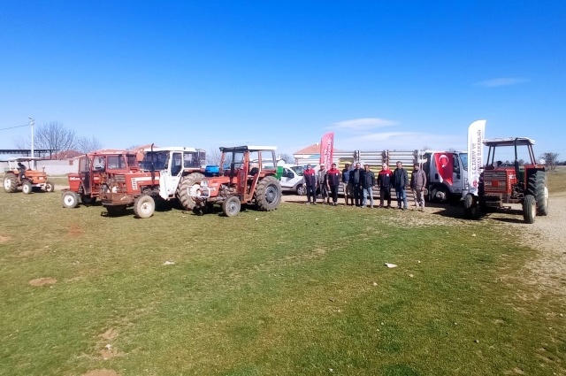 Denizli’de Mera Alanlarına Gübreleme Çalışmaları Başladı