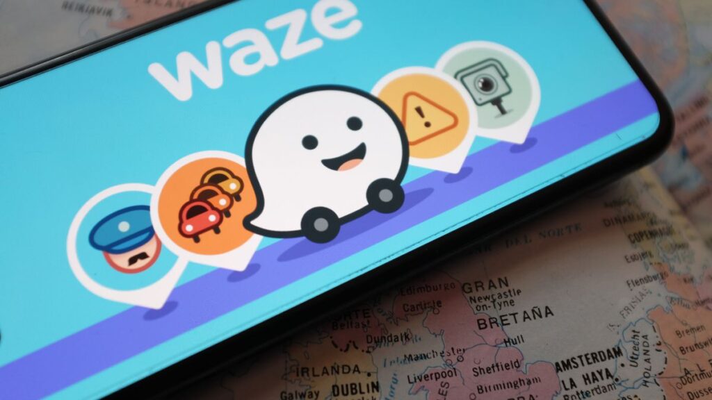 Waze 5.4 İle Yeni Özellik: Gösterge Paneli Desteği Eklendi