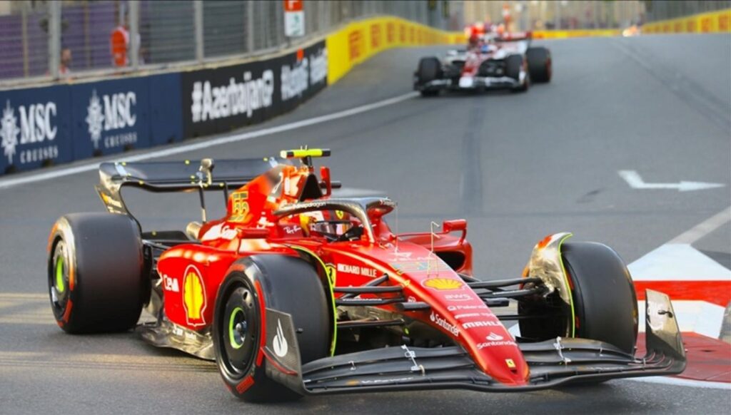 Lewis Hamilton’un 104 Pole Pozisyonu Rekoru!