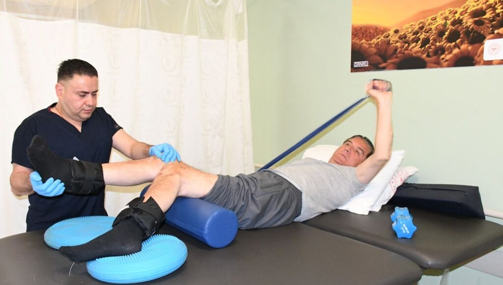 Spor Yaptı, Felç Oldu: Yeniden Yürüyecek