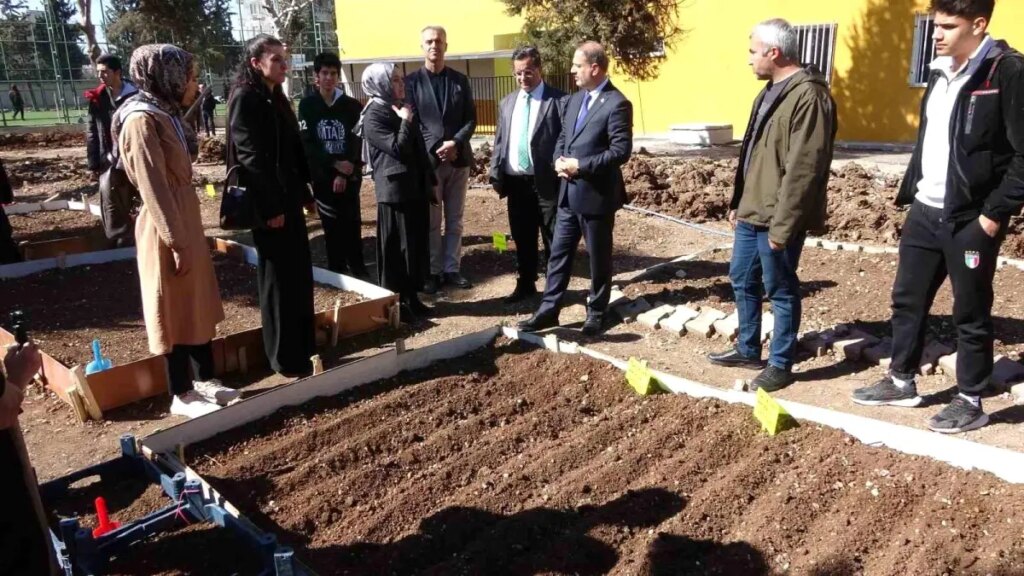 Adıyaman’da Salep Üretimi İçin Öğrencilerden Deneme Dikimi!