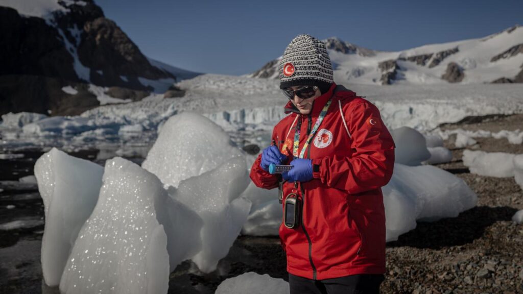Antarktika Bilim Seferi: Kutup Bölgesindeki İnsan Etkileri Araştırıldı