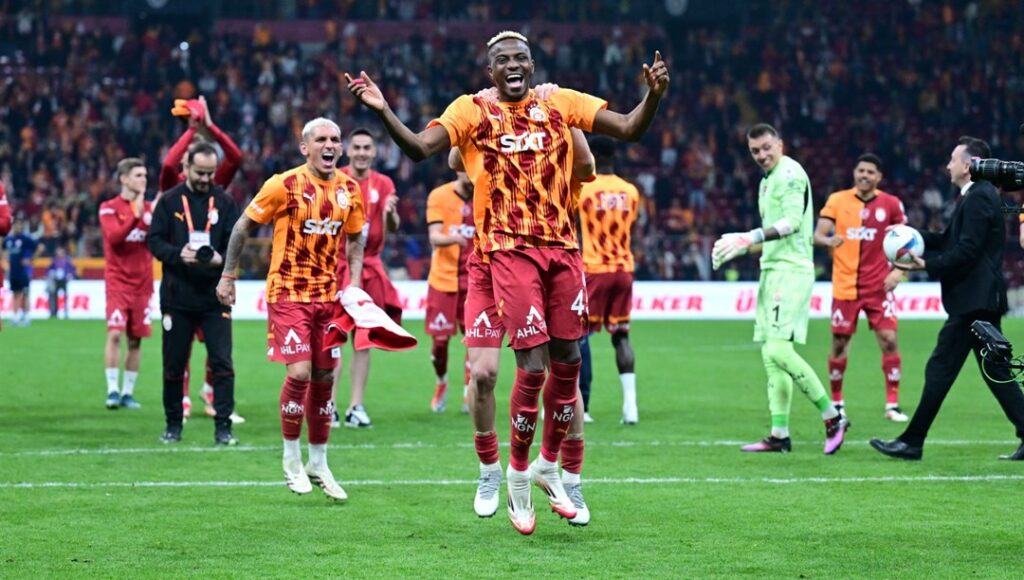 Osimhen: “5. yıldız için mücadele ediyoruz”