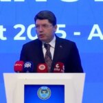Adalet Bakanı Filistin’deki Soykırımı Lanetledi