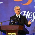 Bakan Uraloğlu Batman’da Yaptığı Açıklamalarla Dikkat Çekti