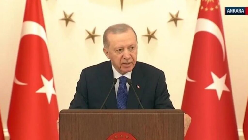 Başka Erdoğan: Tehditlere Boyun Eğmeyeceğiz