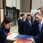 Erdoğan Külliye’deki Kitap Fuarını Gezdi