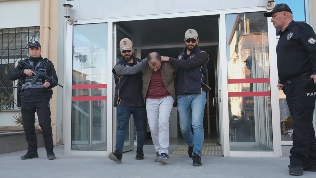 Başkan Erdoğan’a Hakaret Eden Tutuklandı