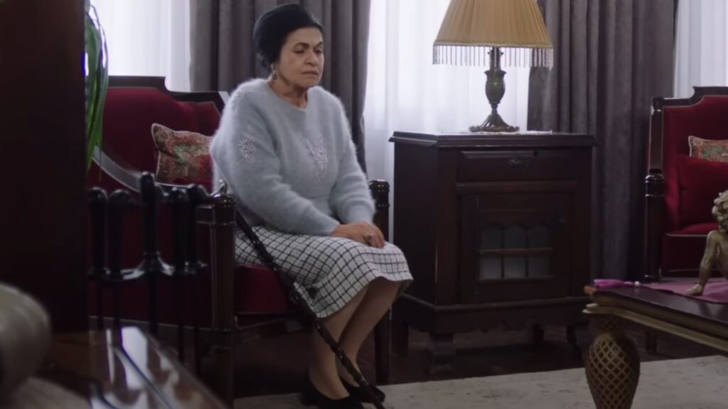 Bizi Birleştiren Hayat Yeni Bölüm İzle!