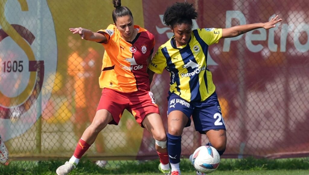 Kadın Futbolunda Galatasaray-Fenerbahçe Derbisinde Beraberlik!