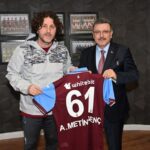 Fatih Tekke’den şampiyonluk açıklaması: Önce kaostan çıkalım!