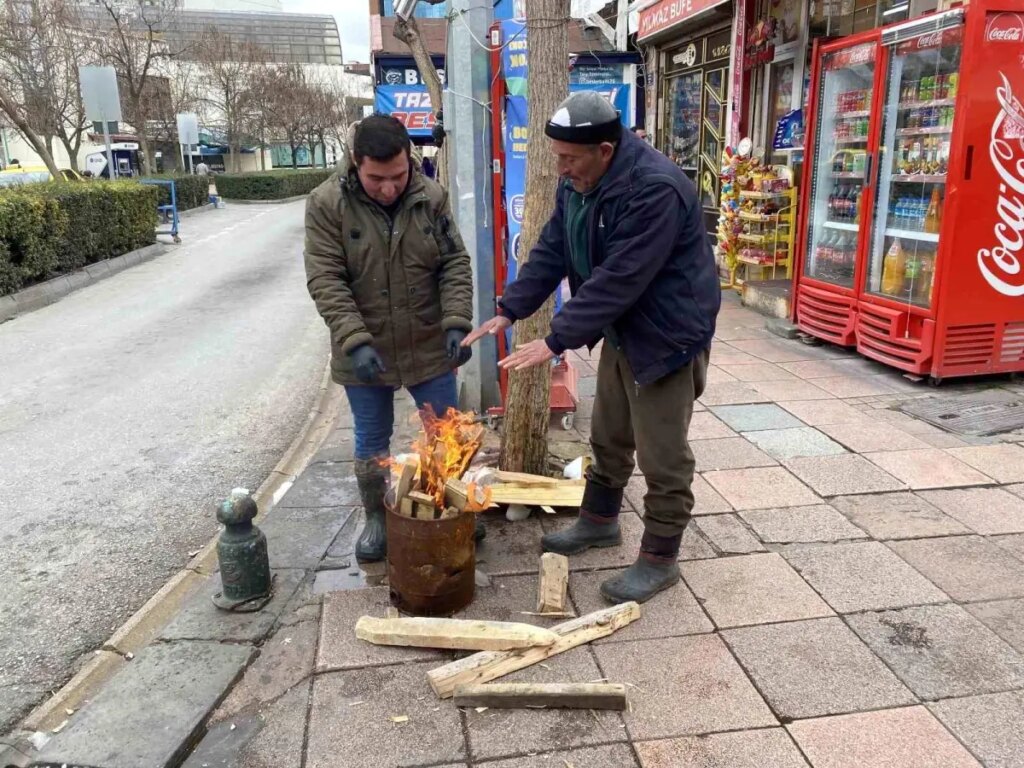 Eskişehir’de Ani Sıcaklık Değişikliği Şaşırttı!