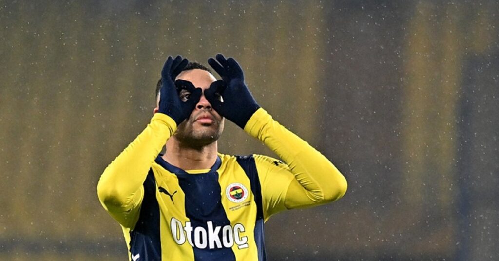 Fenerbahçe’nin Yıldızı En-Nesyri’ye İngiltere’den Talip!