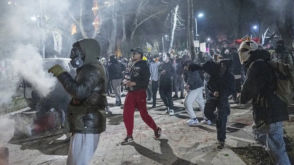 Bakan Yerlikaya: 343 Şüpheli Gözaltına Alındı