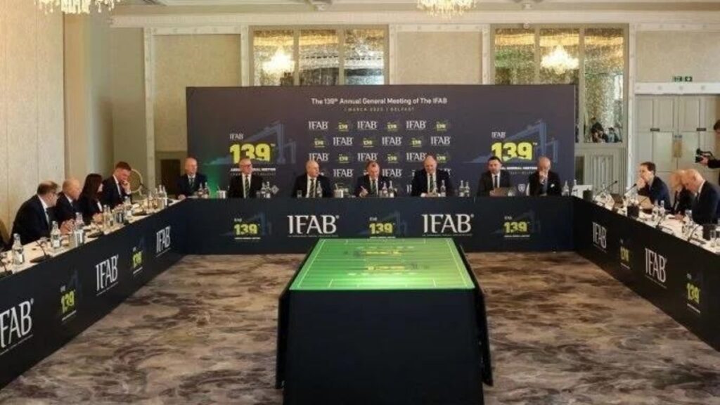 “IFAB’dan flaş karar: Kaleciler ve 8 saniye kuralı”