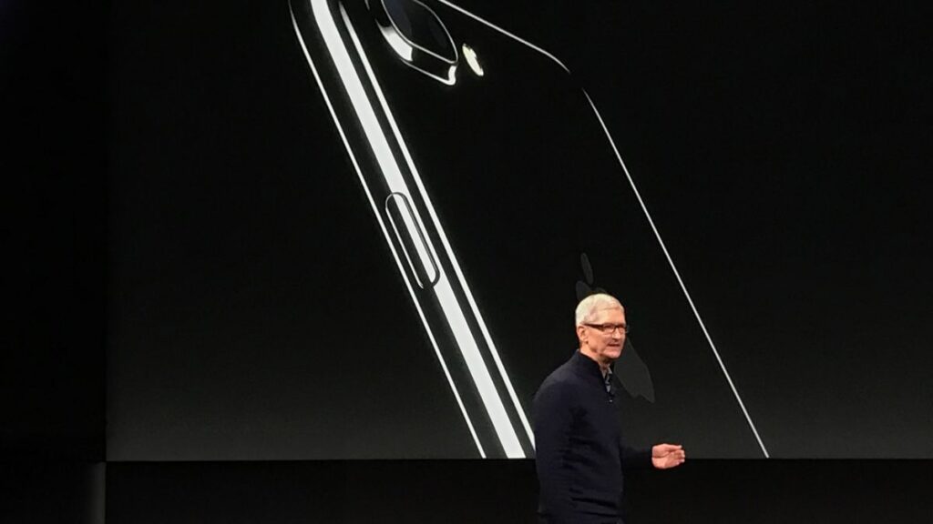 Apple’ın Yeni Çizgisi: Katlanabilir iPhone’a Doğru