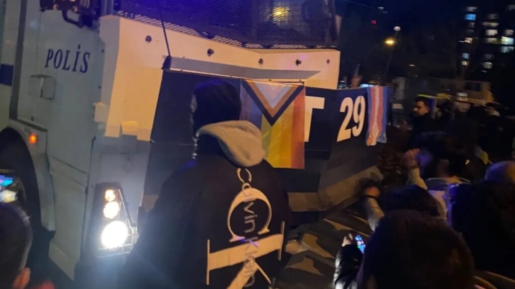 İmamoğlu’nun Gözaltına Alınması Sonrası Sokaklarda Provokasyon