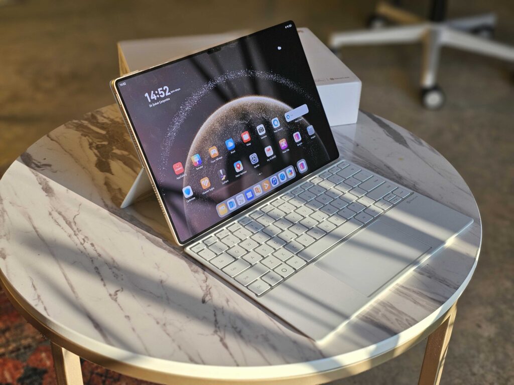 Huawei Smart Magnetic Keyboard ve M-Pencil İncelemesi