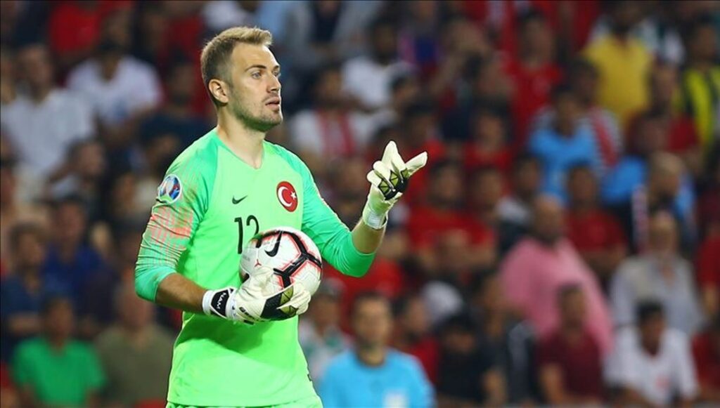 A Milli Futbol Takımı’ndan 3 oyuncu çıkarıldı!