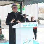 Van’da Çiftçilere 640 Bin Fidan Dağıtıldı