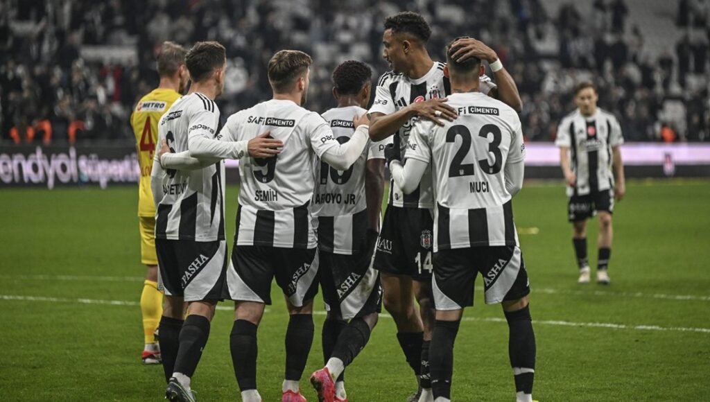 Beşiktaş, Konyaspor deplasmanında!